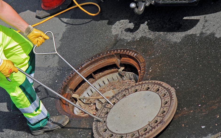 tuyau débouche canalisation Montrouge